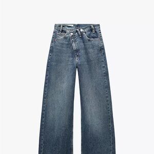 Brand new Zara crossover jeans